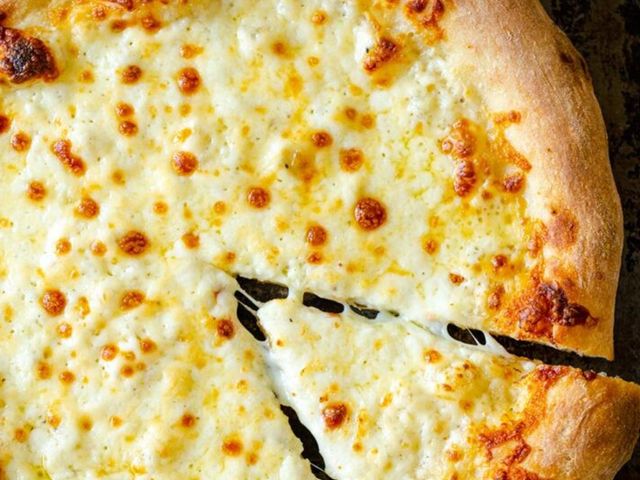 Mix cheese pizza