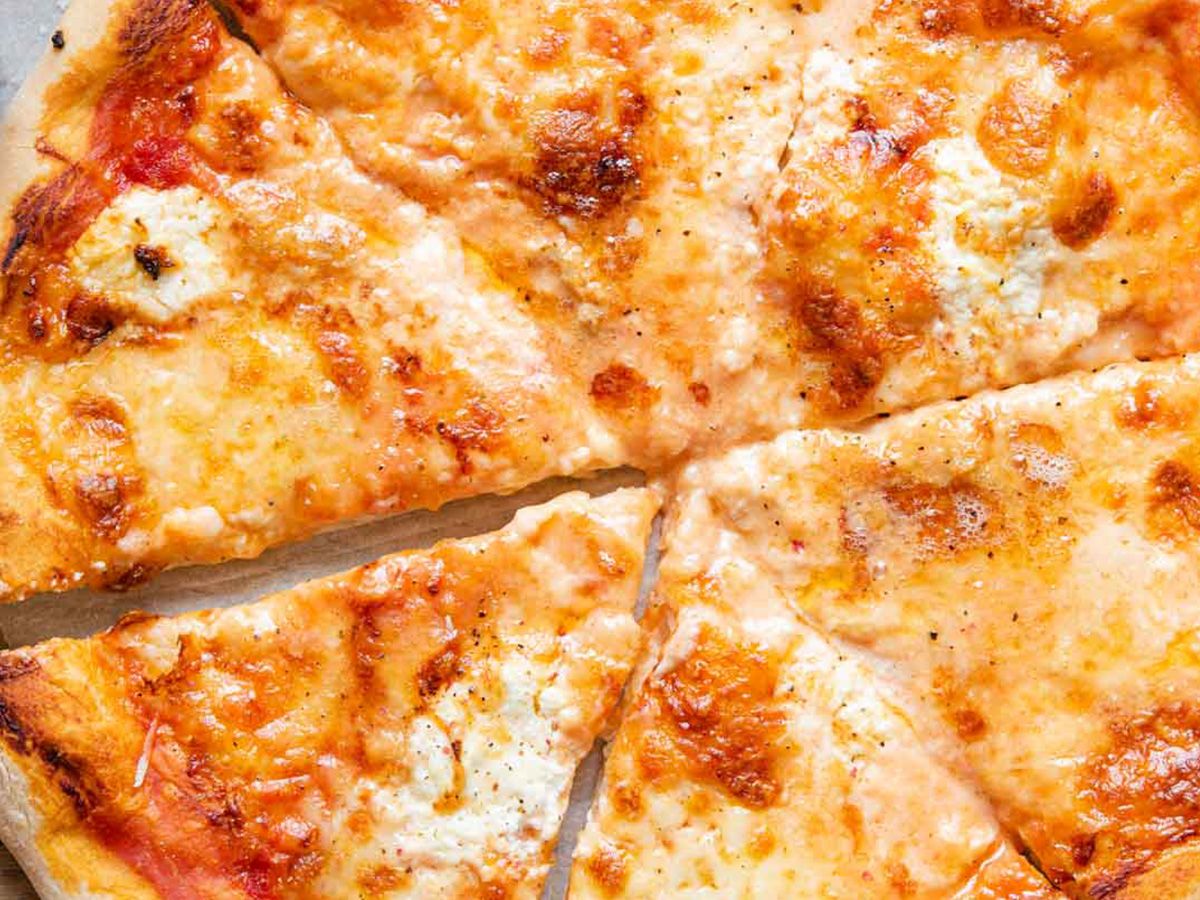 Mix Cheese Pizza