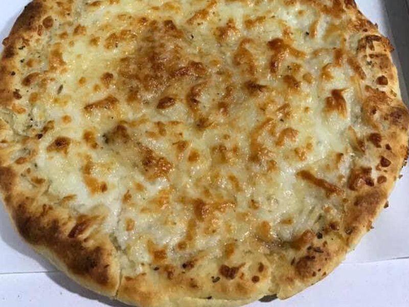 Mix Cheese Pizza