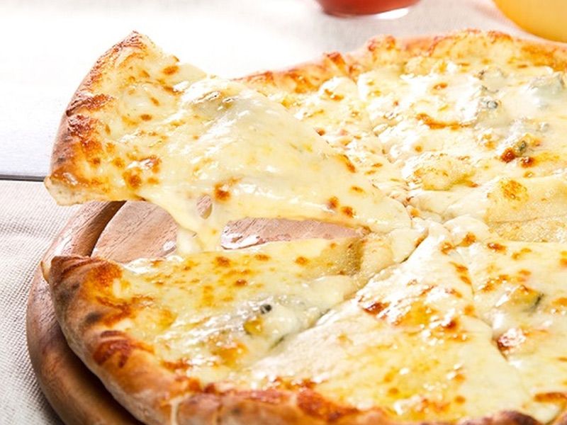 Mix Cheese Pizza