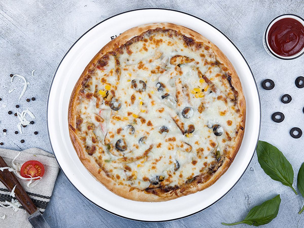 mix Meat pizza