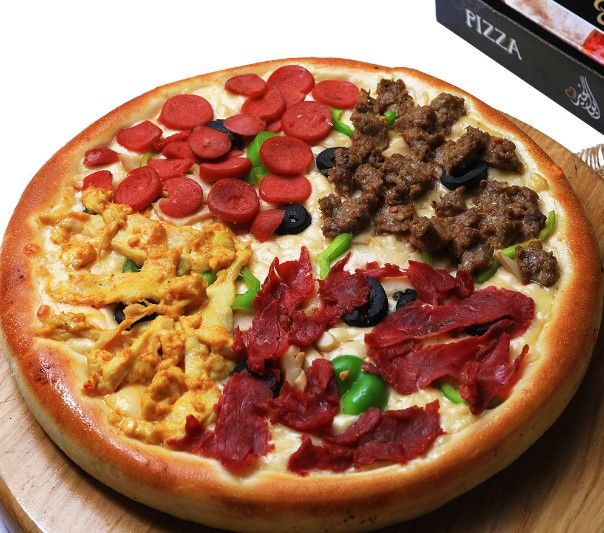 Mix Meat Saj Pizza
