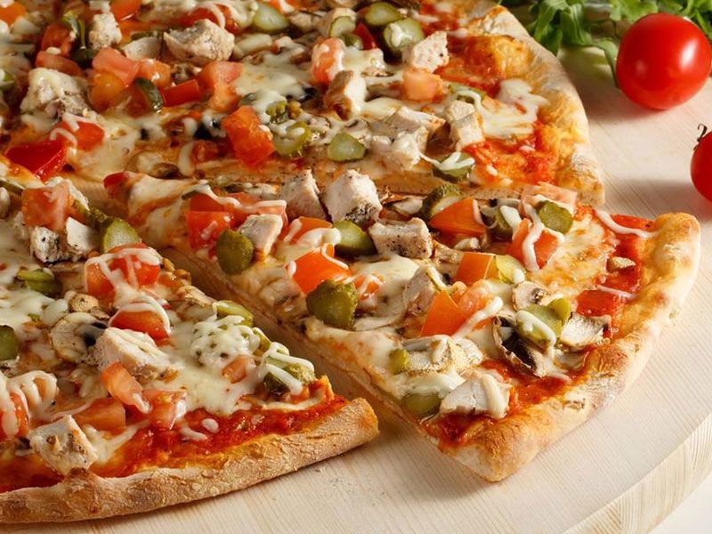 Diet Mix Chicken Pizza