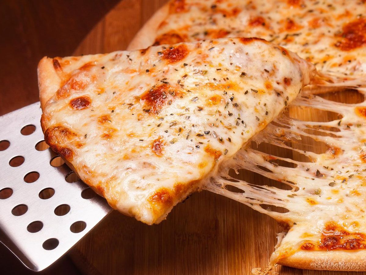 mozzarella pizza