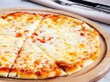 Mixed Cheese Pizza