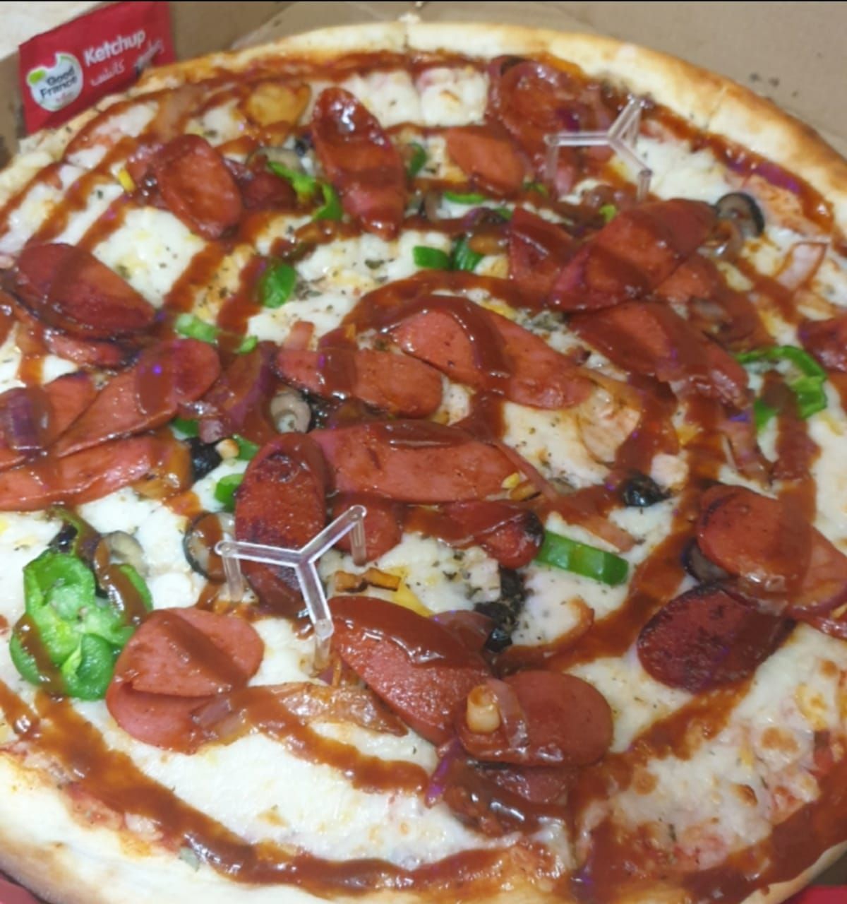 Mexicano Hot Dog Pizza