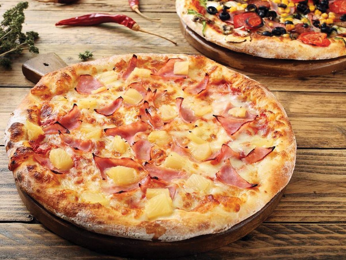 Hawaiian pizza