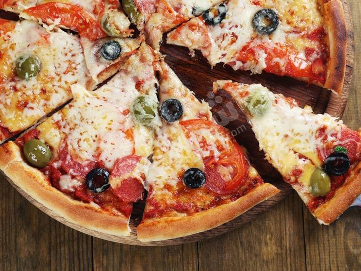 Hot dog pizza