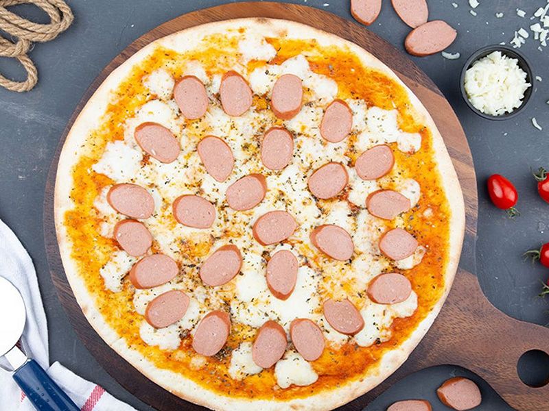Hot Dog Pizza