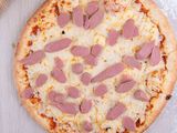 Italian hot dog pizza