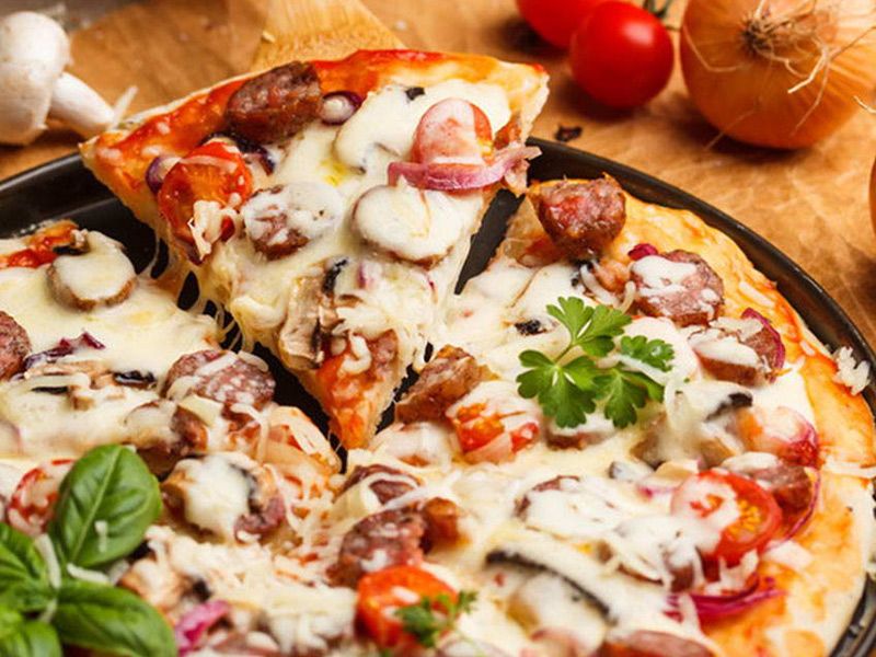 Hot Dog Pizza