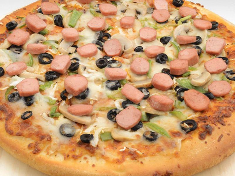 Hot Dog Pizza