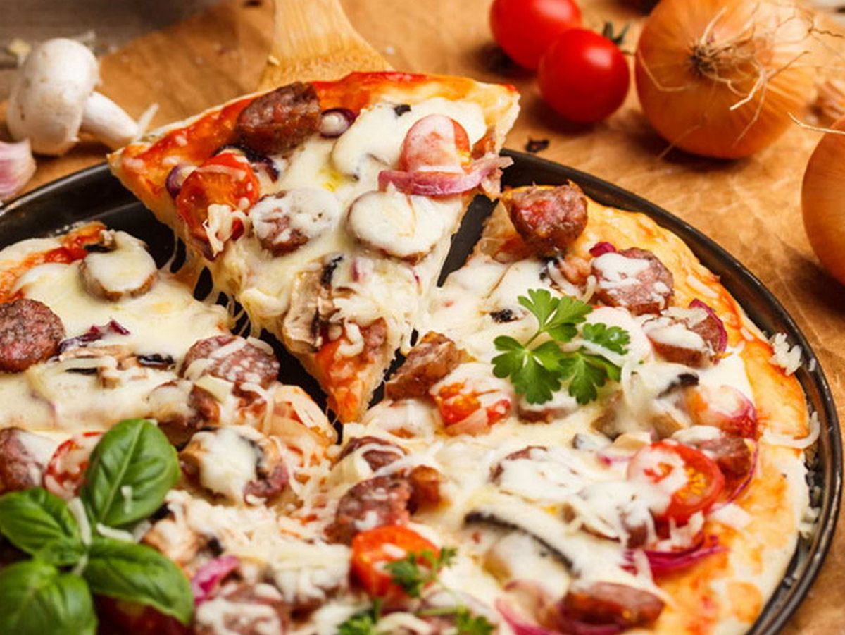 Medium Hot Dog Pizza