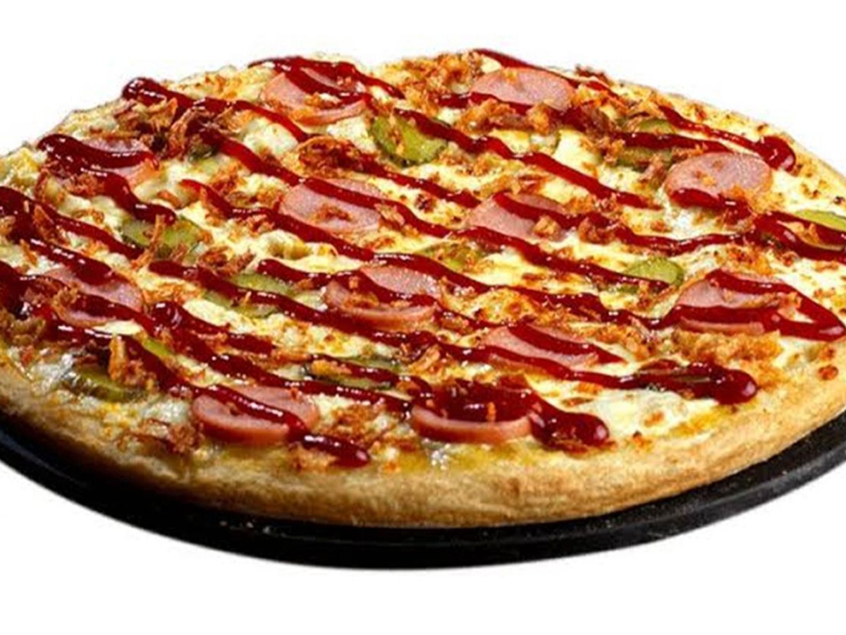 Mexican hot dog pizza