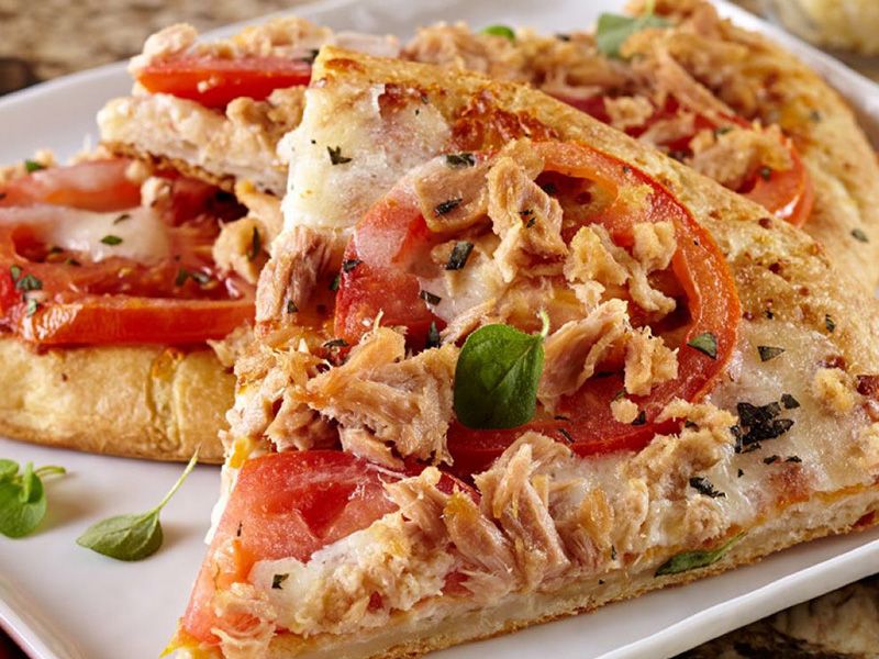 Tuna Pizza