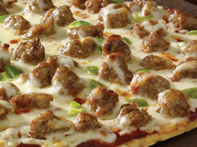 Smoked Oriental Sausage Pizza