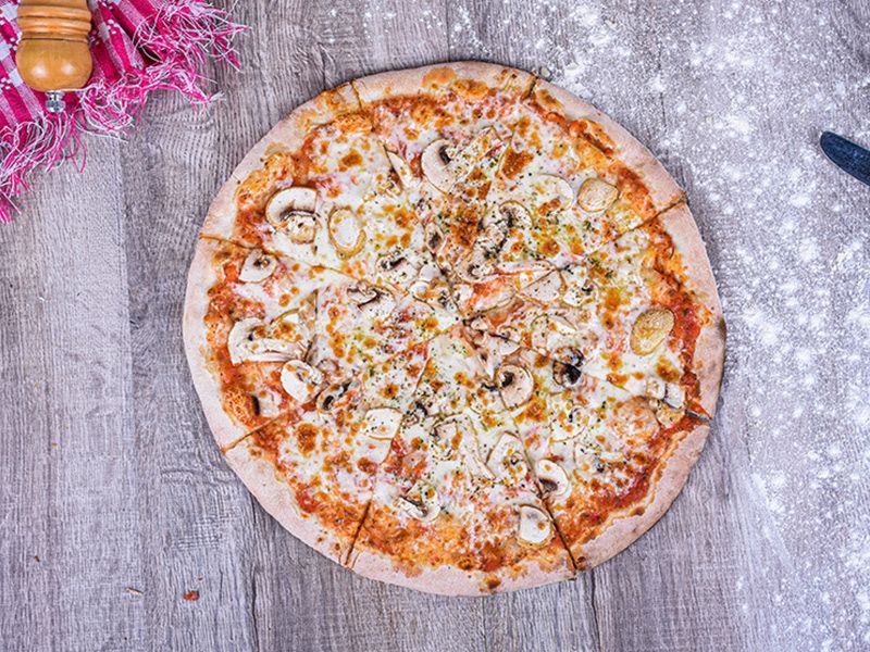 Seafood Pizza