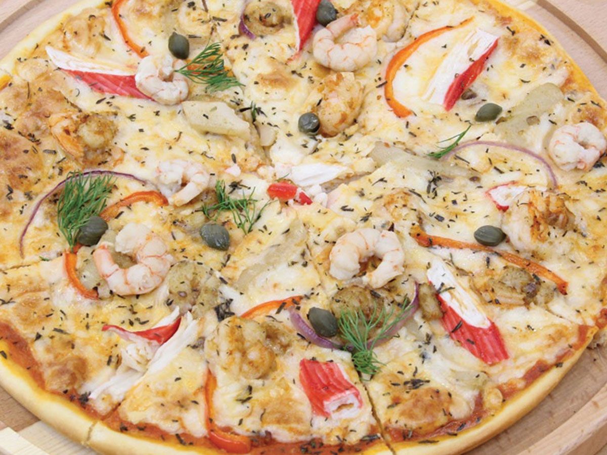 SEAFOOD pizza