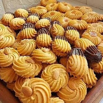 Petit Four