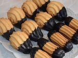 Petit Four With Chocolate