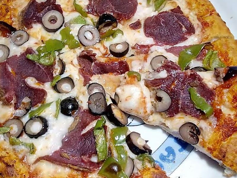 Pastrami Pizza