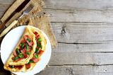 Eggs With Pastrami Sandwich - Bun Bread