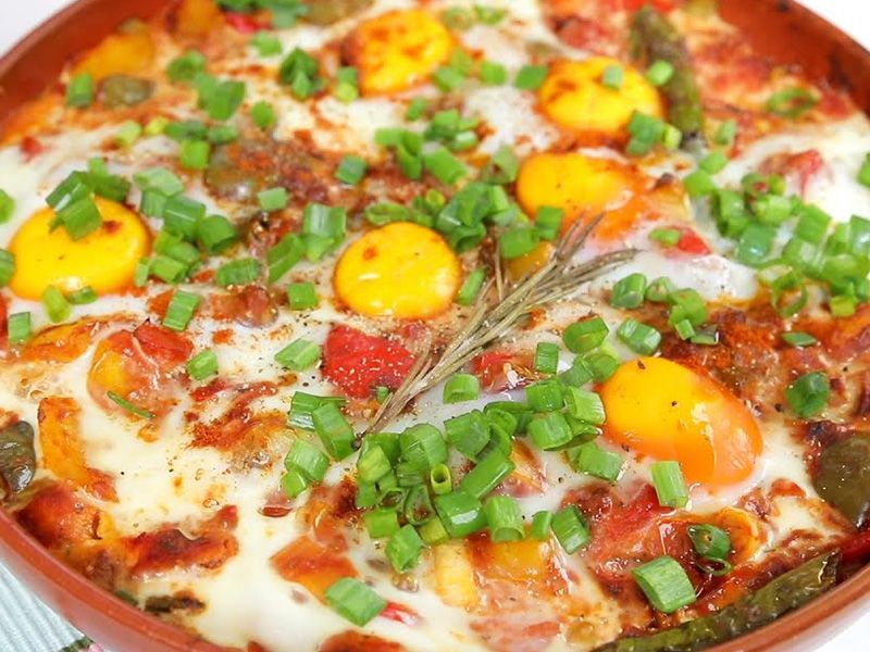 Shakshoka eggs