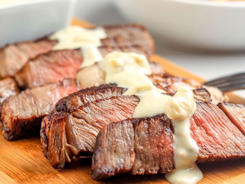 Beef Steak With Blue Cheese Sauce Platter