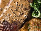 Beef Fillet With Mix Sauce Platter