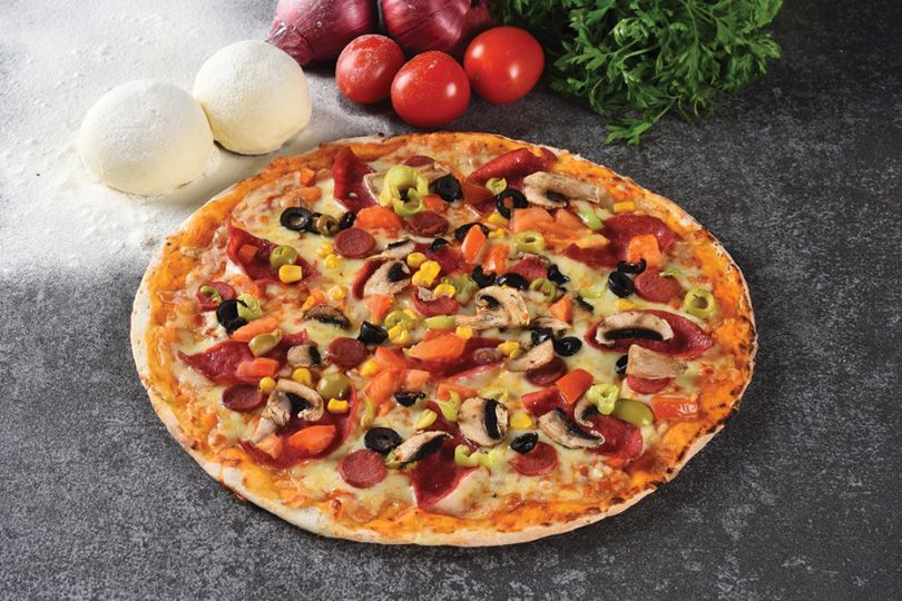 Hot dog pizza