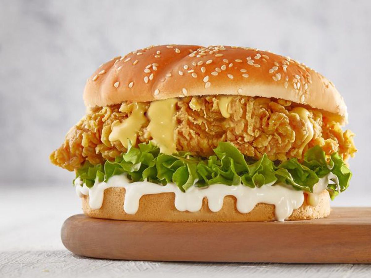 Regular or spicy chicken round burger