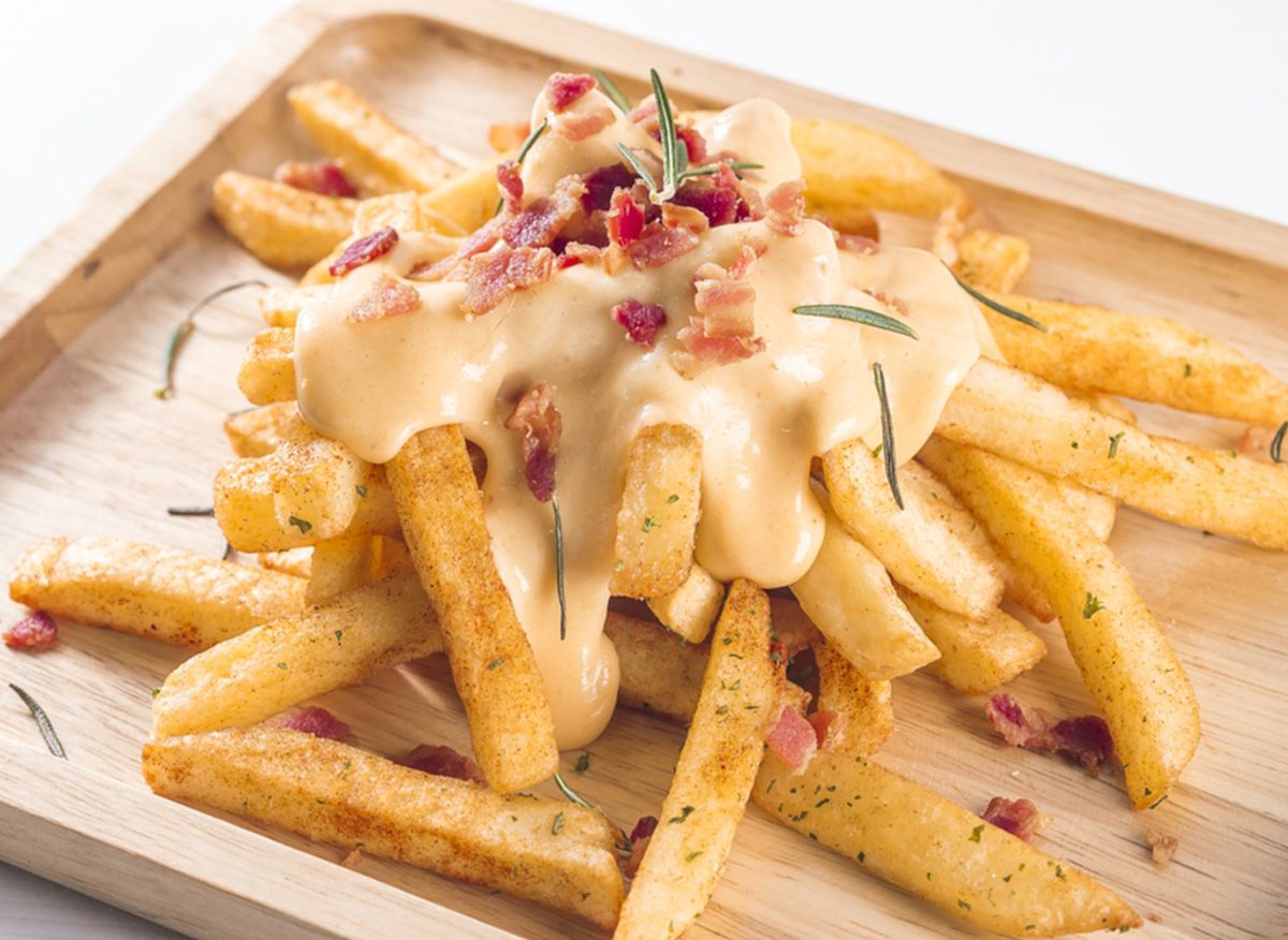 Bacon cheese fries
