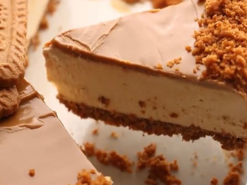 Lotus Cheesecake