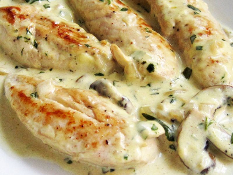 Chicken With Cheese Sauce Platter