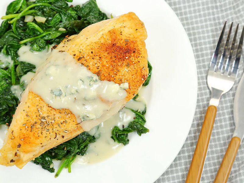 Chicken With Blue Cheese Sauce Platter