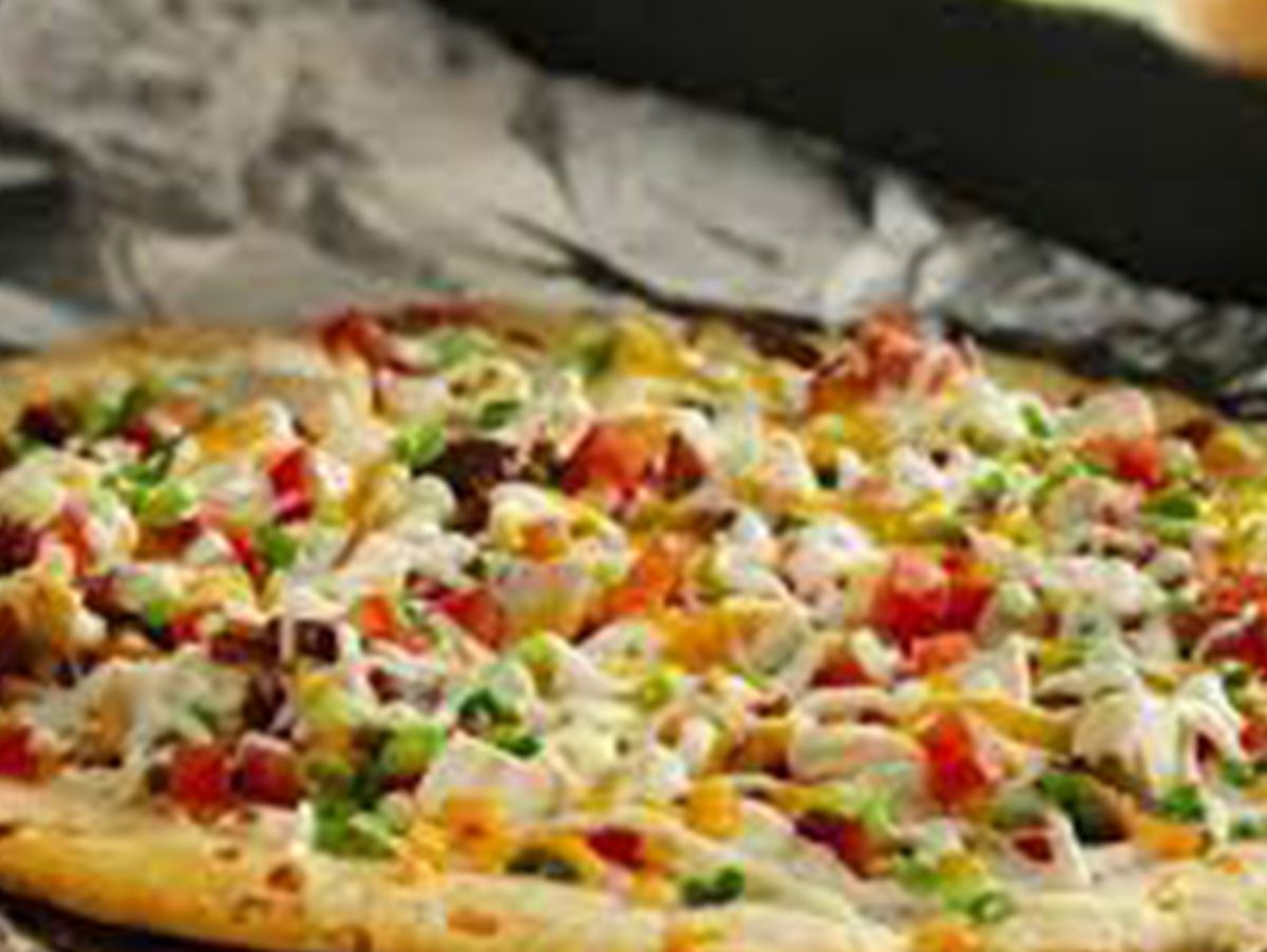 Chicken Ranch Italian Pizza