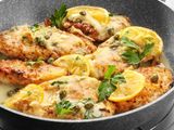 chicken lemon sauce dish