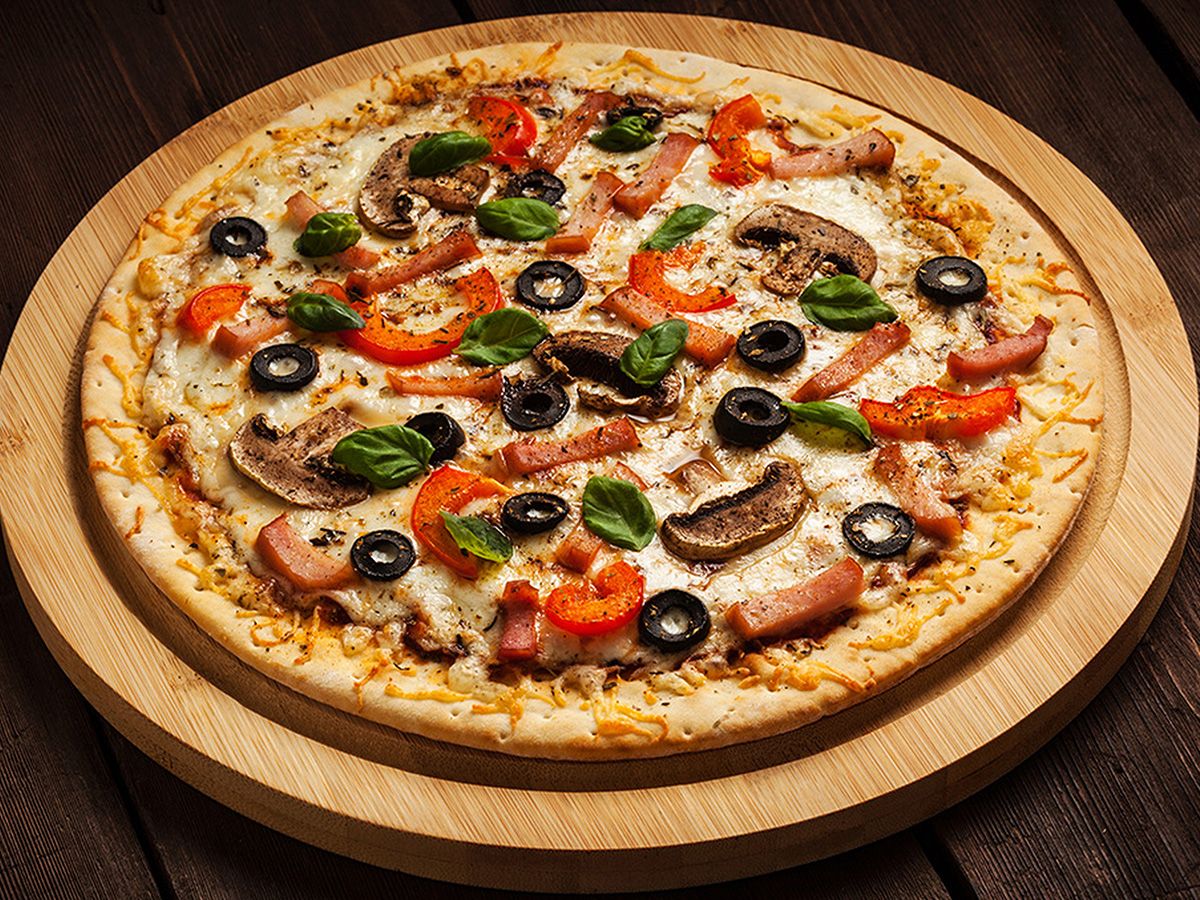 Chicken Volcano Italian Pizza