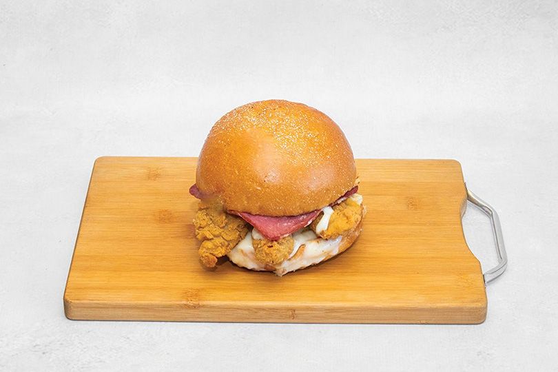 Chicken Creamy Cheese Kaiser