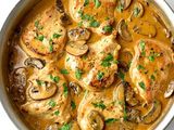 chicken mushroom sauce dish