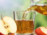 Fresh apple juice