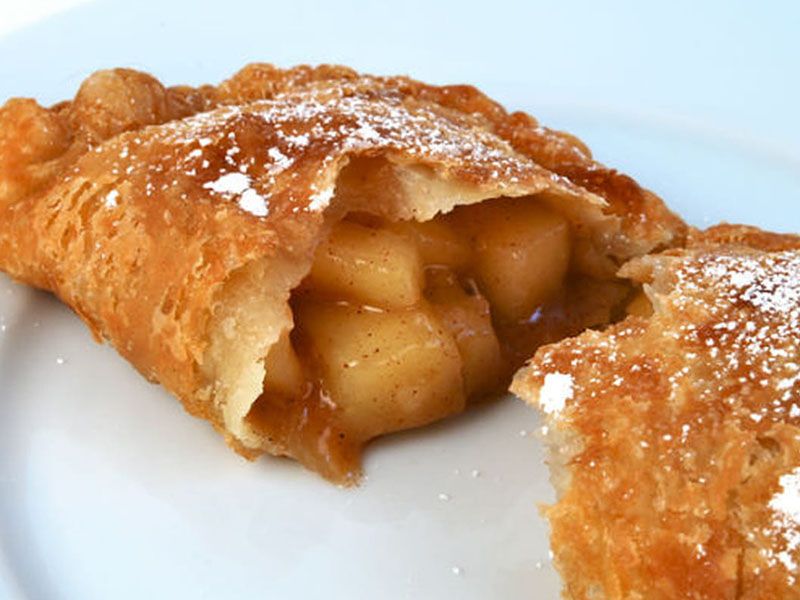 Apple With Cinnamon Pie