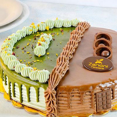 Half chocolate and half pistachio cake