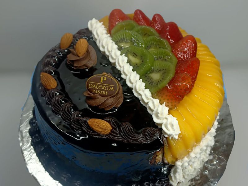 Half And Half Torte - 20 Cm