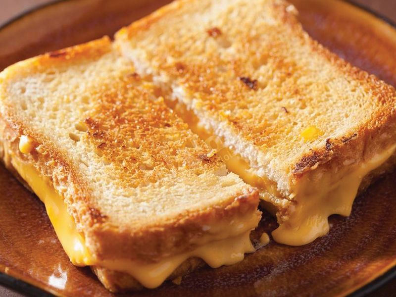 Mix cheese Toast