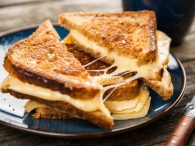 Melted Cheese Sandwich