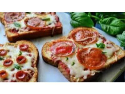Hot Dog With Roumi Cheese Toast
