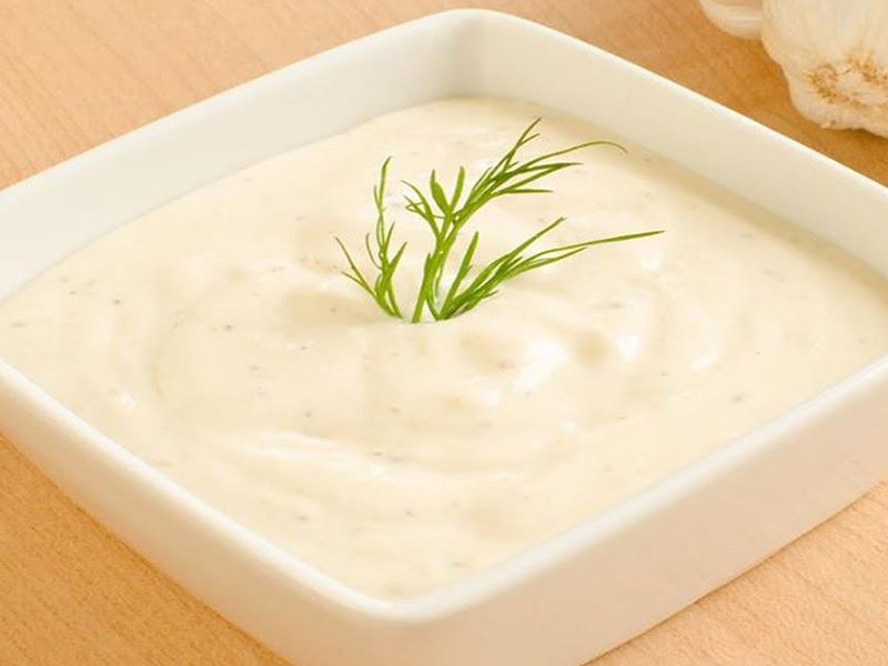 Garlic Dip Salad