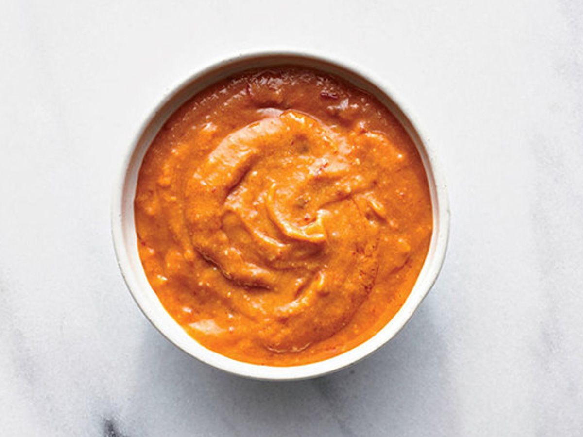 Spicy garlic dip