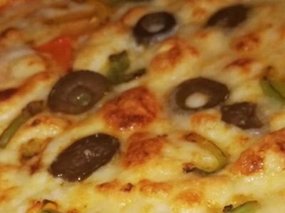 Tuna Pizza
